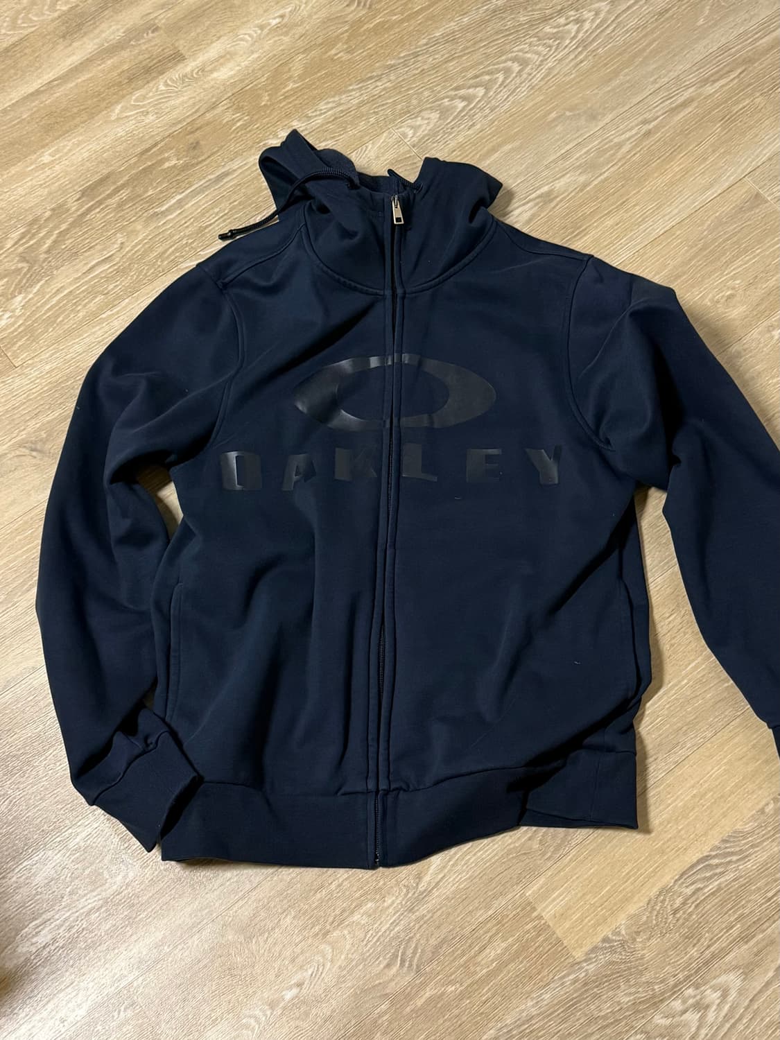 오클리 네이비 후드집업 상품이미지1