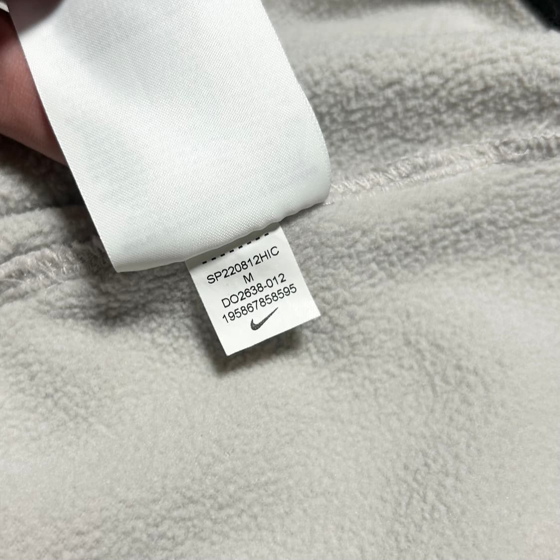 [L] Nike 나이키 신형 유틸리티 반집업 아이보리 후리스 풀오버 상품이미지7