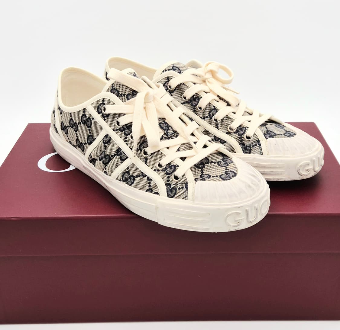 구찌 캔버스 로우탑 남성 스니커즈 7 1/2 상품이미지1