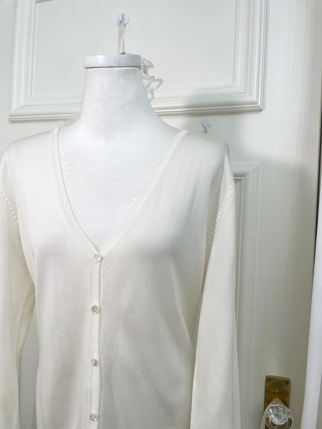 white basic fit cardigan(size-L) 상품이미지6