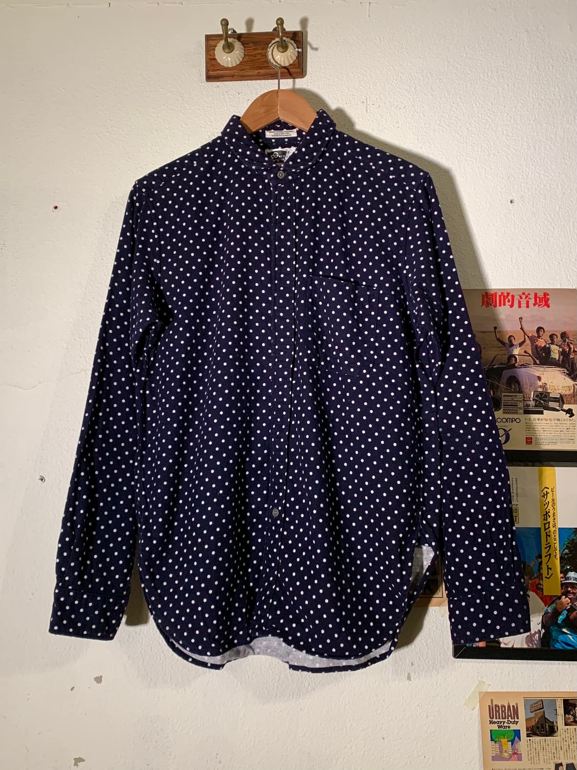 엔지니어드 가먼츠 네이비 폴카도트 셔츠 상품이미지1