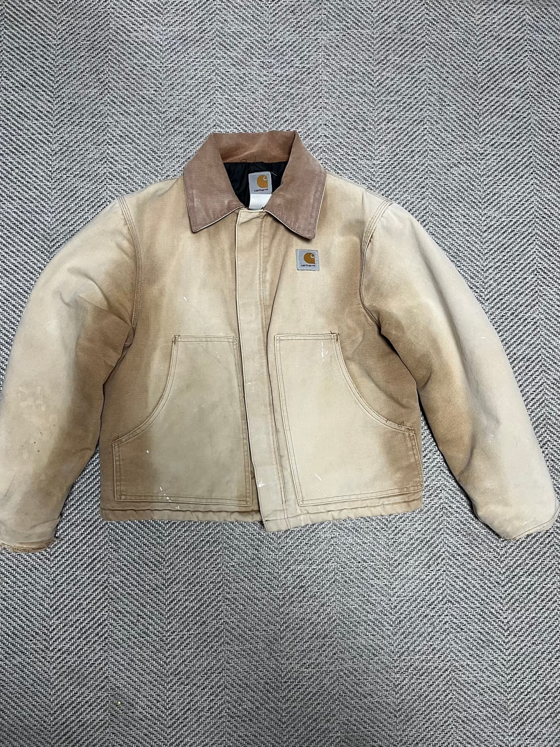 칼하트 j02 자켓 상품이미지2