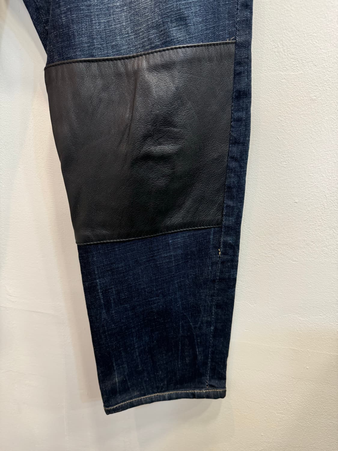 52 디스퀘어드 탱글스 레더패치 데님 청바지 36-38 상품이미지5