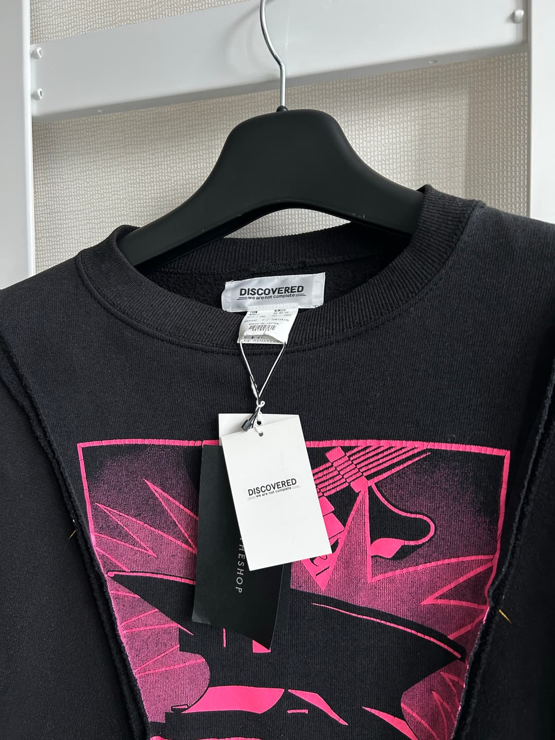 디스커버드 맨투맨 상품이미지2