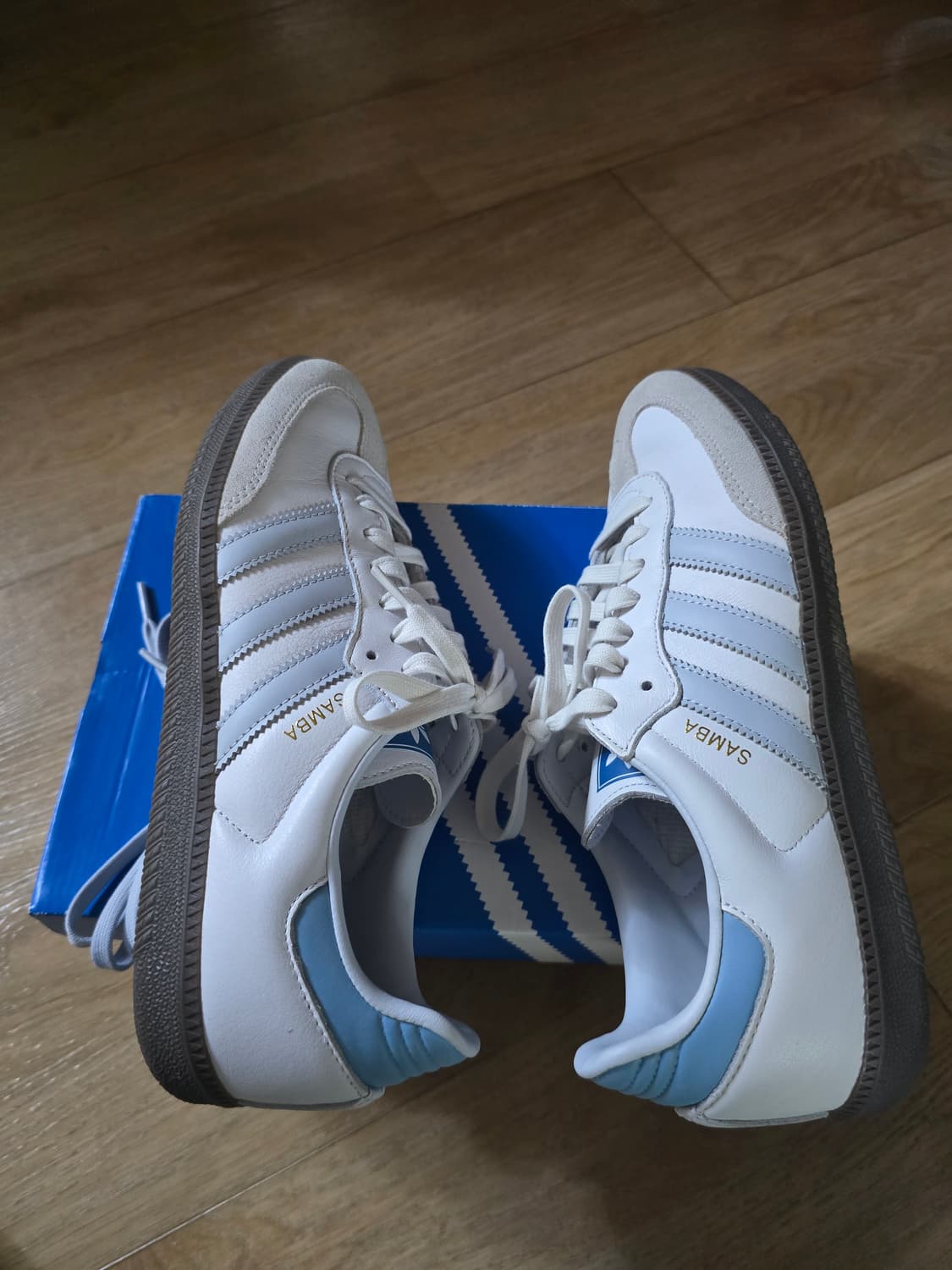 아디다스 삼바 OG 코어 화이트 헤일로 블루 상품이미지5