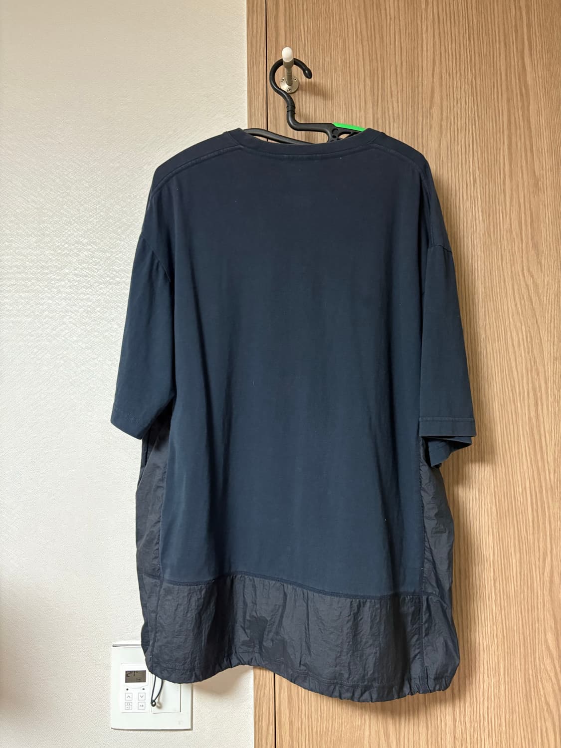 언어펙티드 네이비 배색 반팔 티셔츠 L 상품이미지2