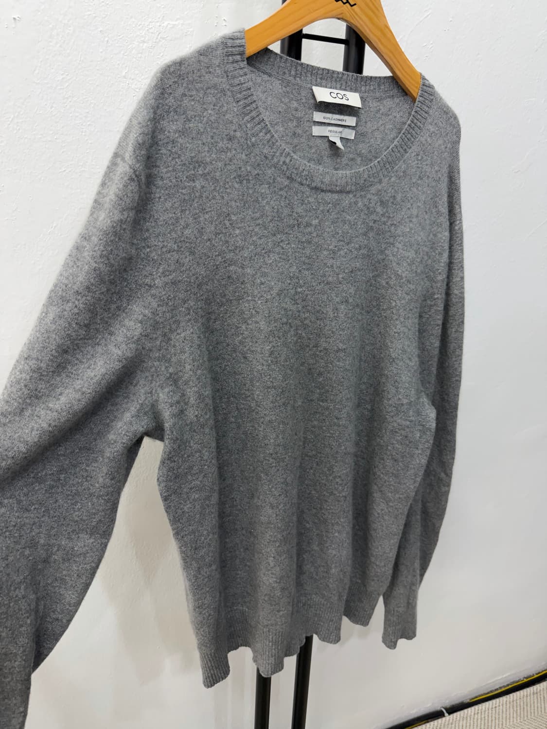 정품) COS 코스 남성 엘보 패치 캐시미어100 니트 XL 상품이미지3