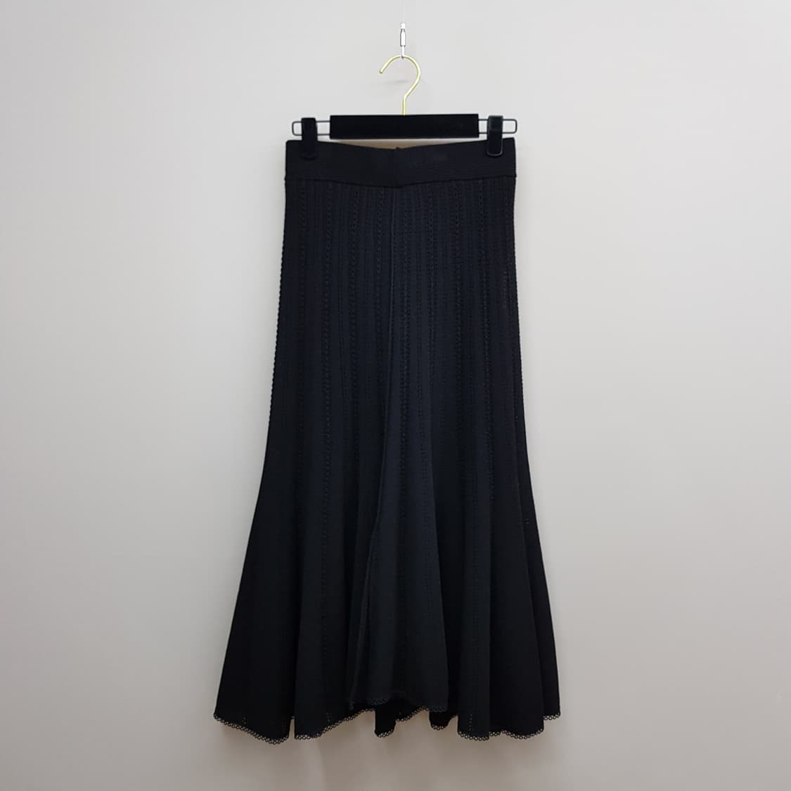 한섬 마인 2023 니트 플레어 롱 스커트 F사이즈 상품이미지4