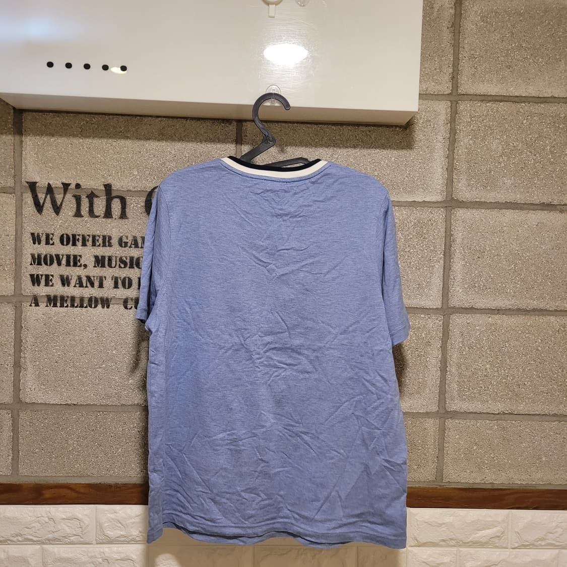 버버리 자수로고 포켓 반팔 14 상품이미지2