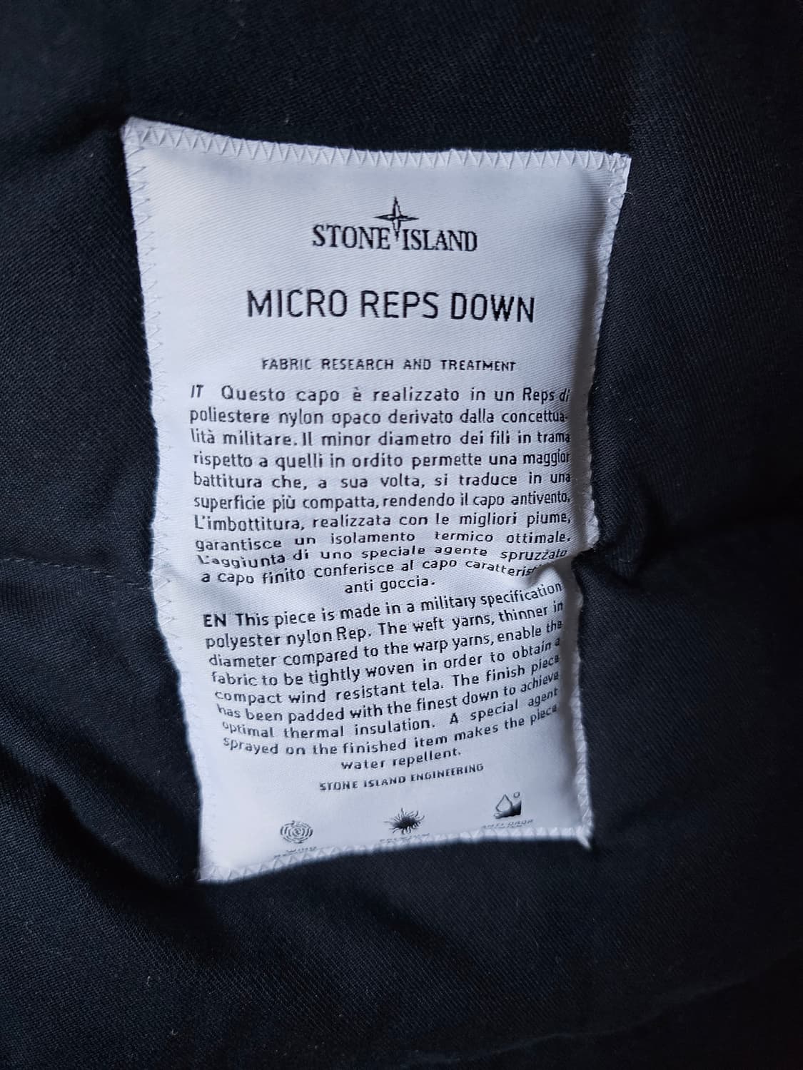 스톤아일랜드 마이크로 랩스 다운 패딩 상품이미지5