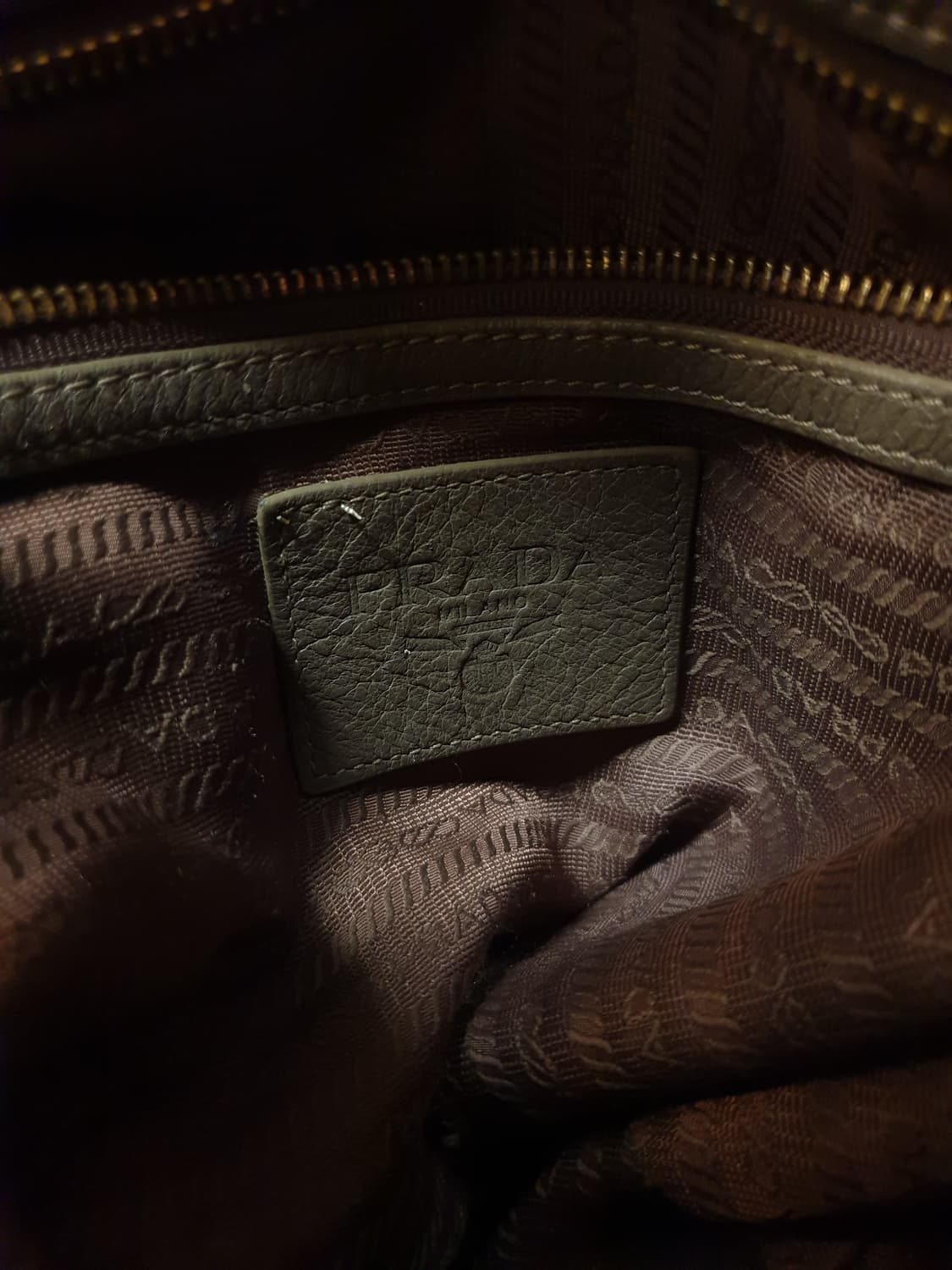 프라다 고프레 가죽 숄더백 상품이미지9