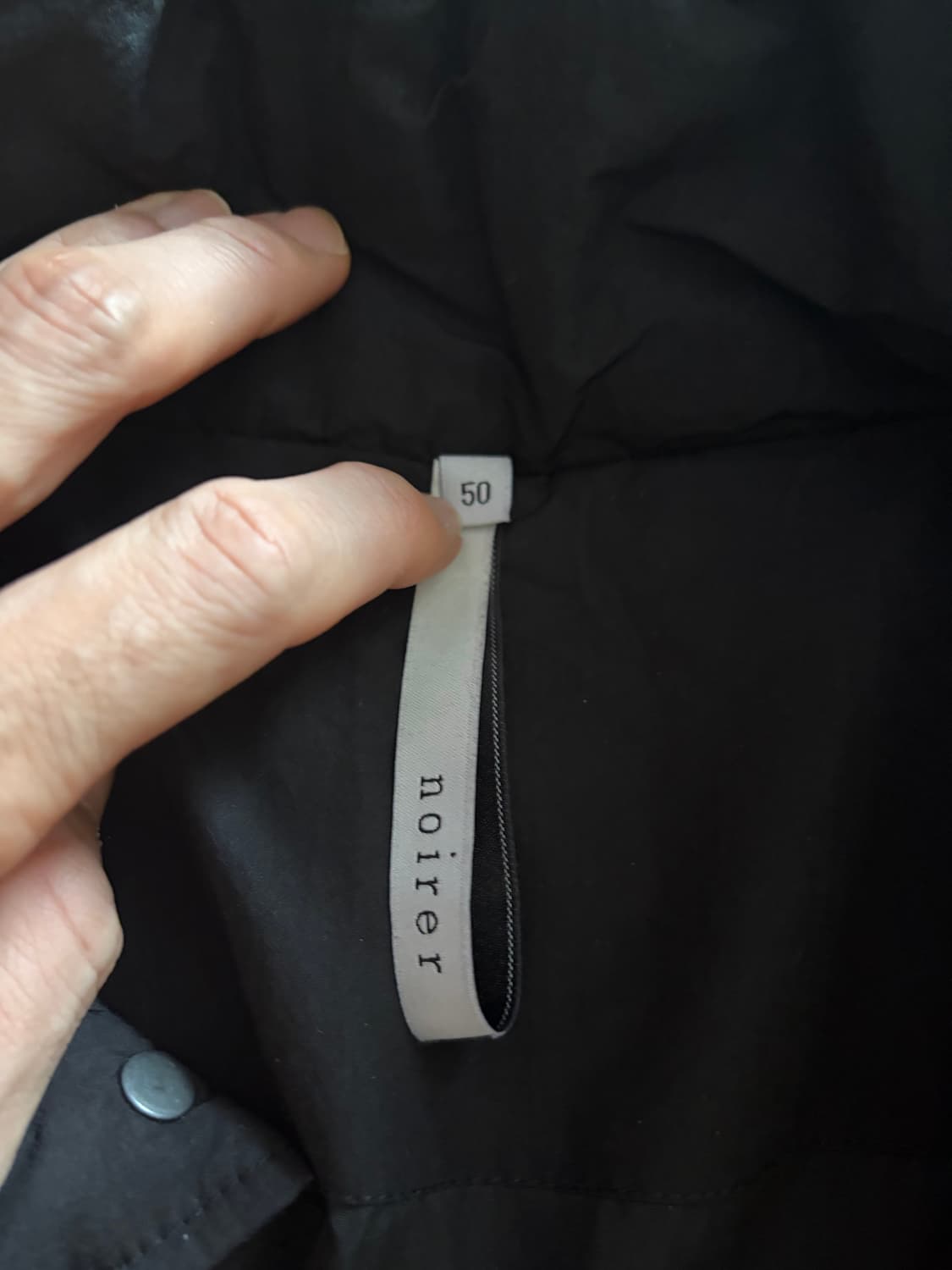 노이어 크롭 푸퍼 패딩 자켓 블랙 50사이즈 팝니다 상품이미지3