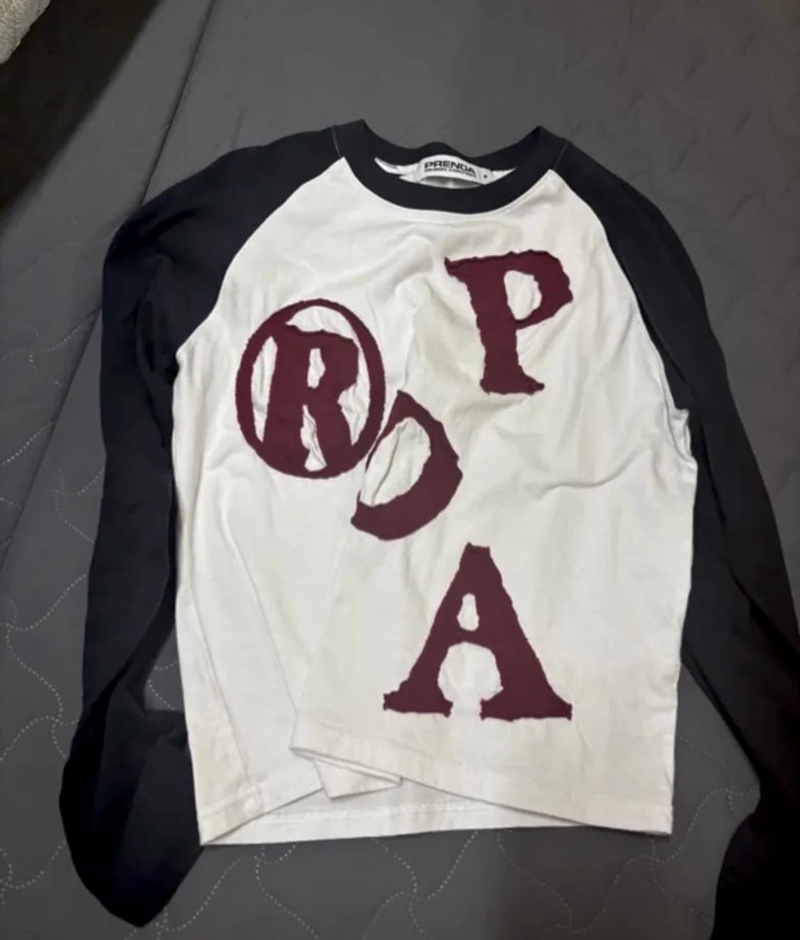 프렌다 PRDA 빅 패치 레이건 롱슬리브 (WHITE) 상품이미지1