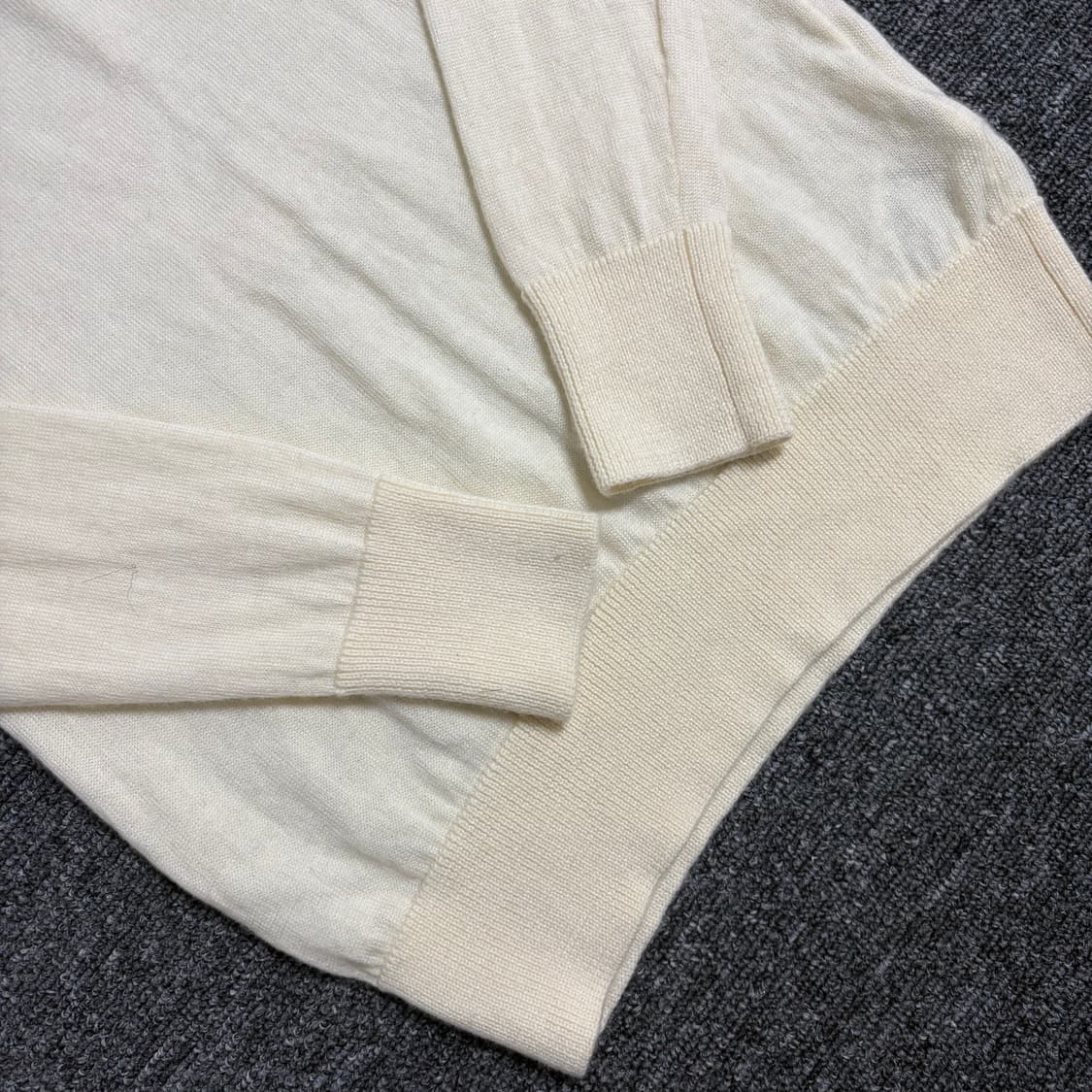 폴로 랄프로렌 메리노 울 니트 상품이미지2