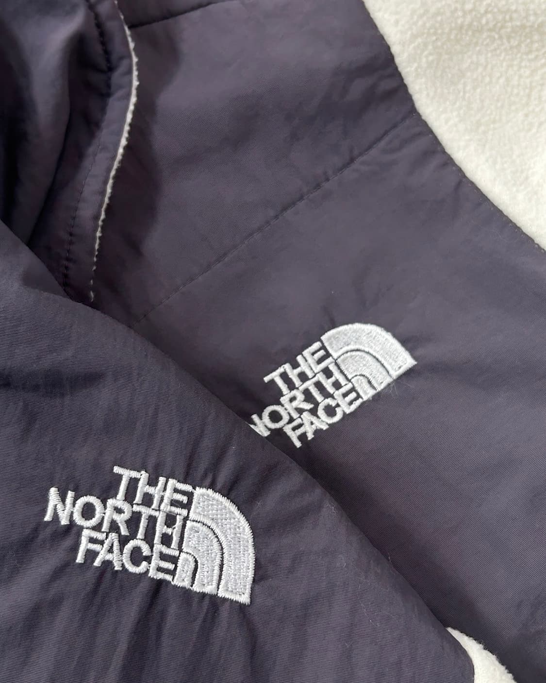 노스페이스 베이지 차콜 데날리 플리스 자켓  상품이미지3