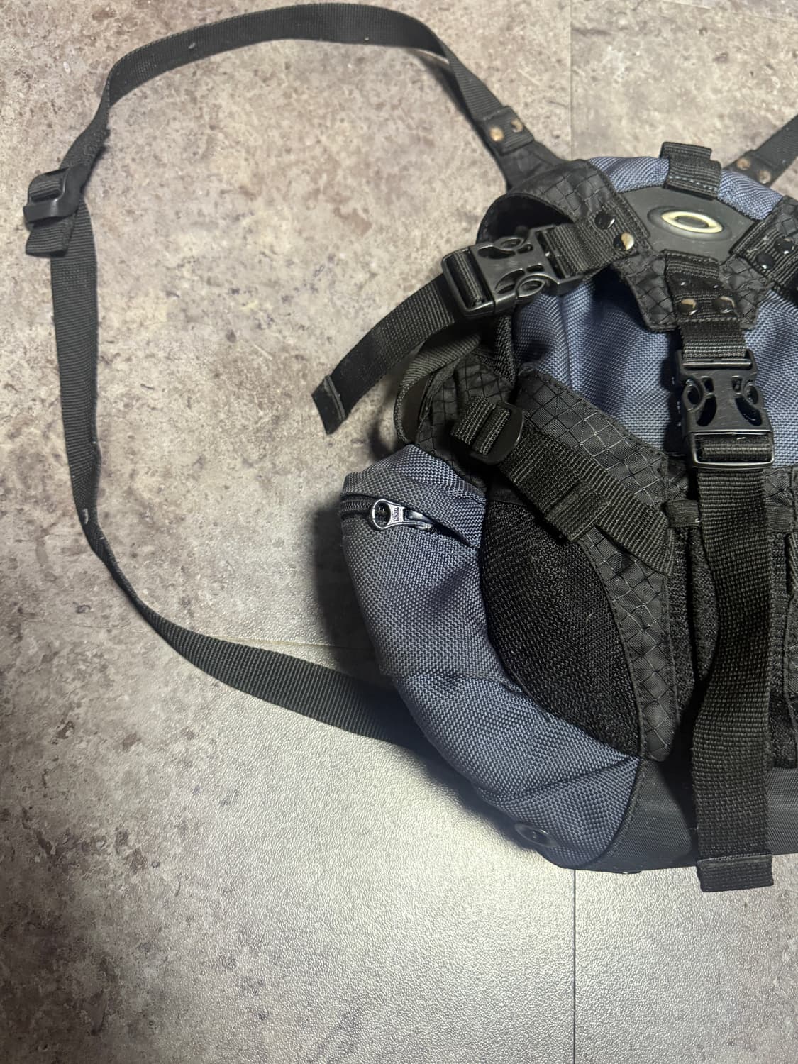 오클리 아이콘 미니 상품이미지3