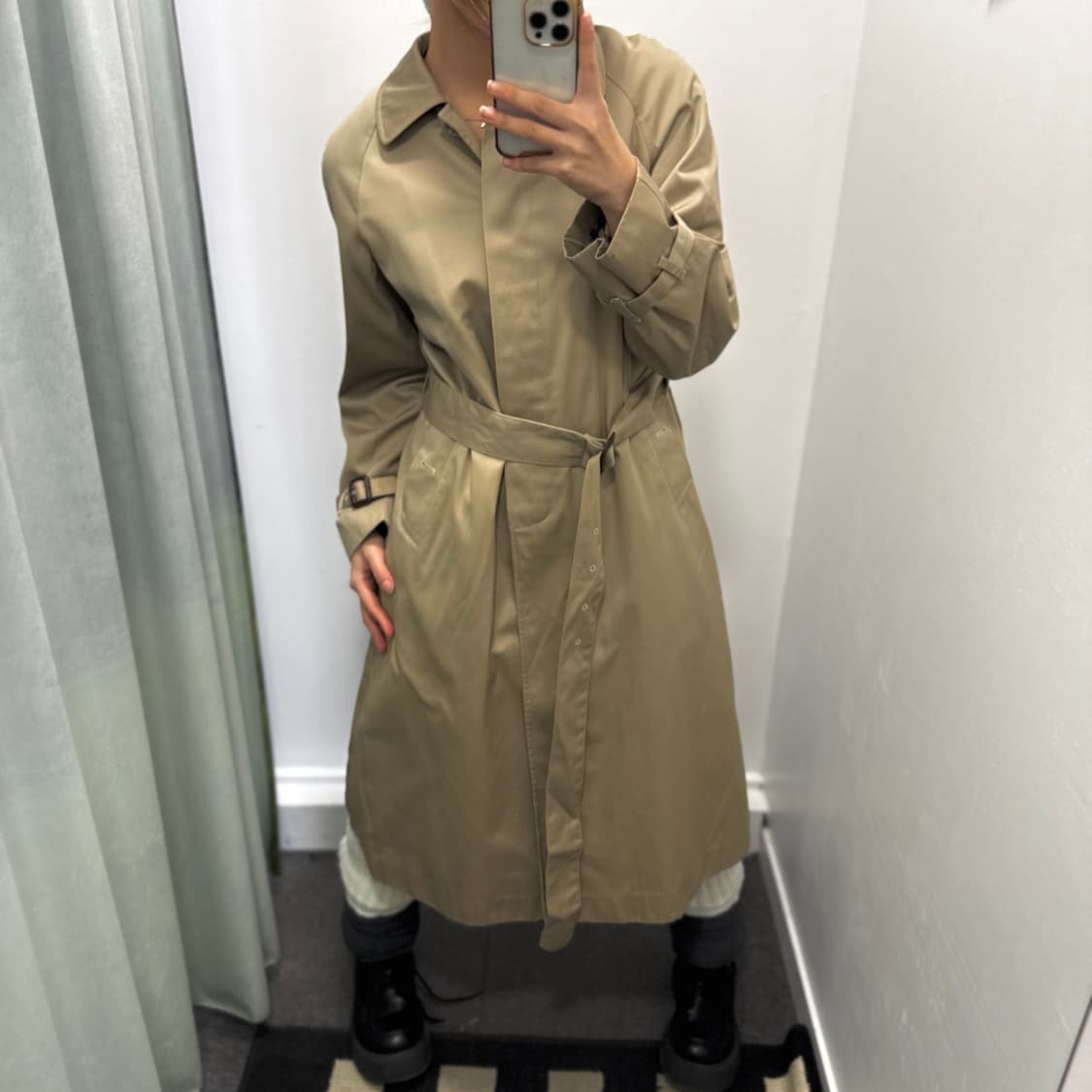 버버리 베이지 트렌치코트 상품이미지6