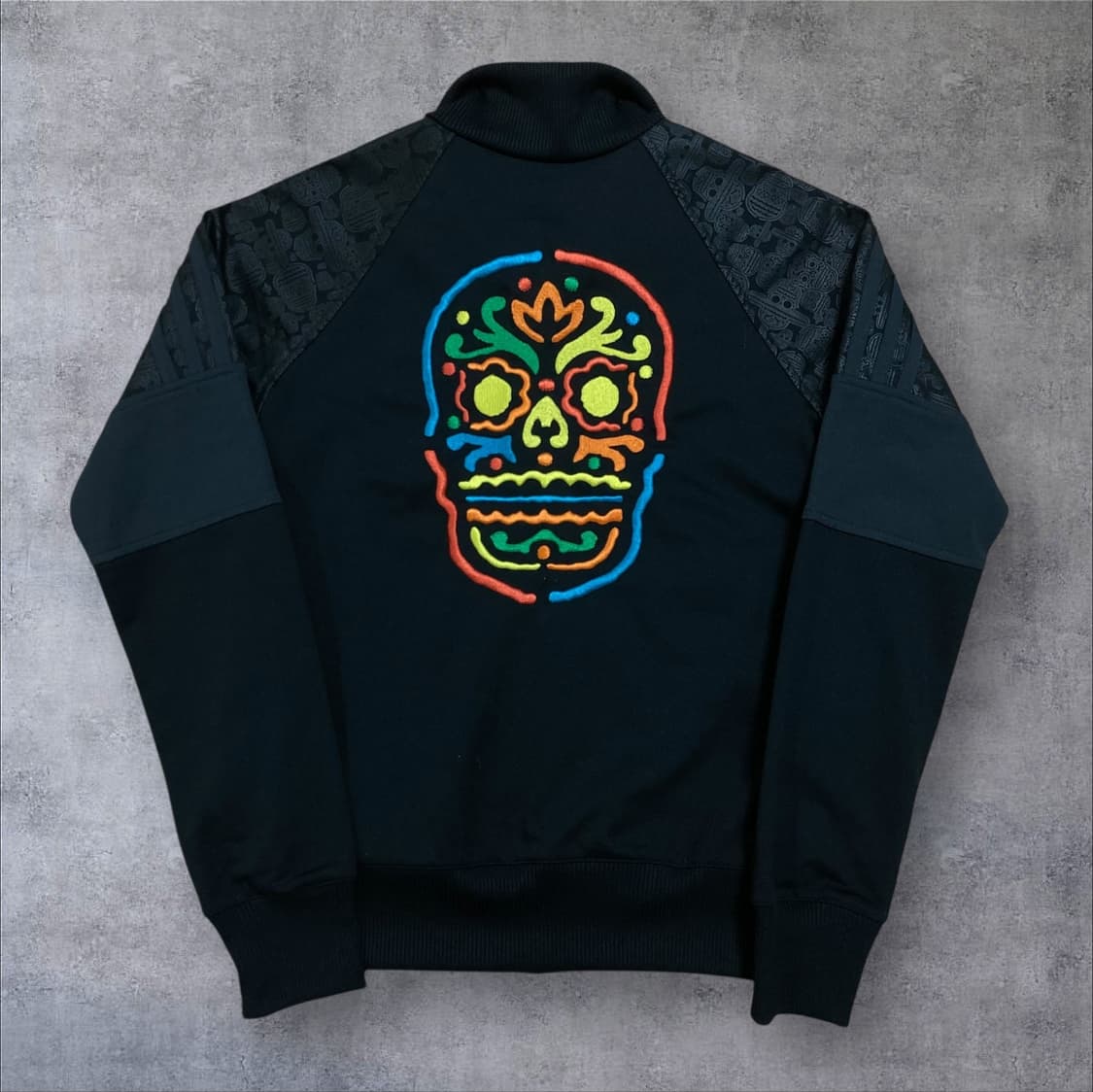 아디다스 빈티지 해골 자수 빅로고 블랙 트랙탑 상품이미지2