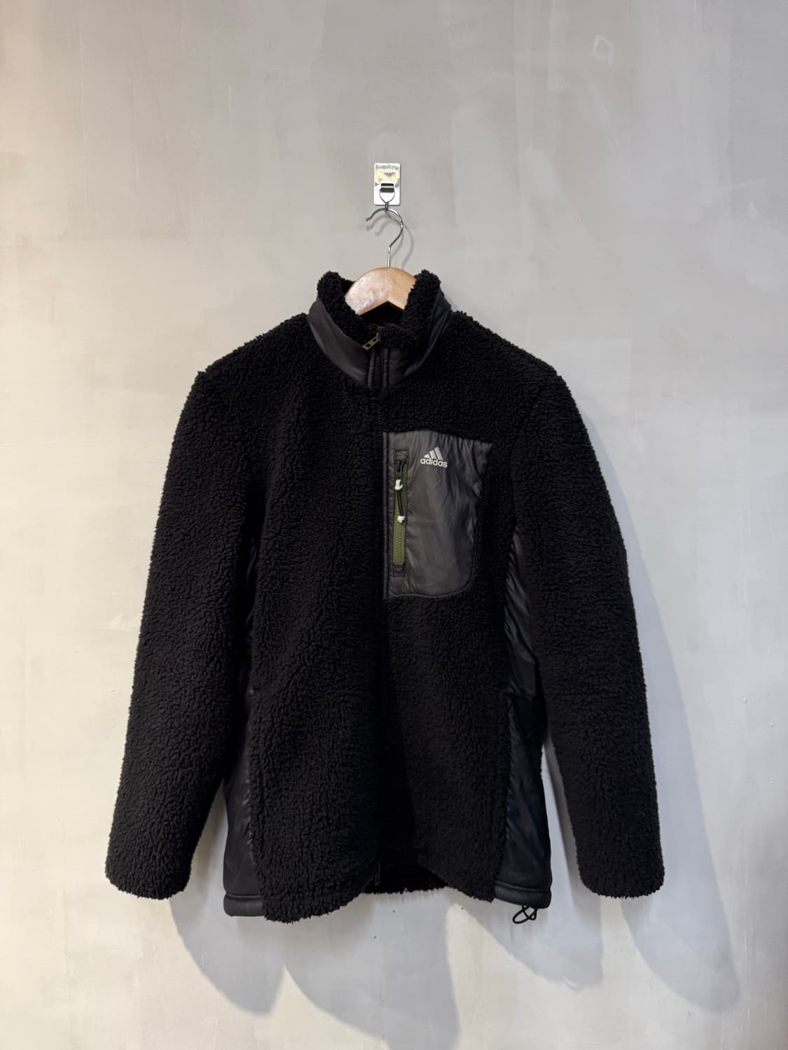 아디다스 블랙 플리스 집업 상품이미지1