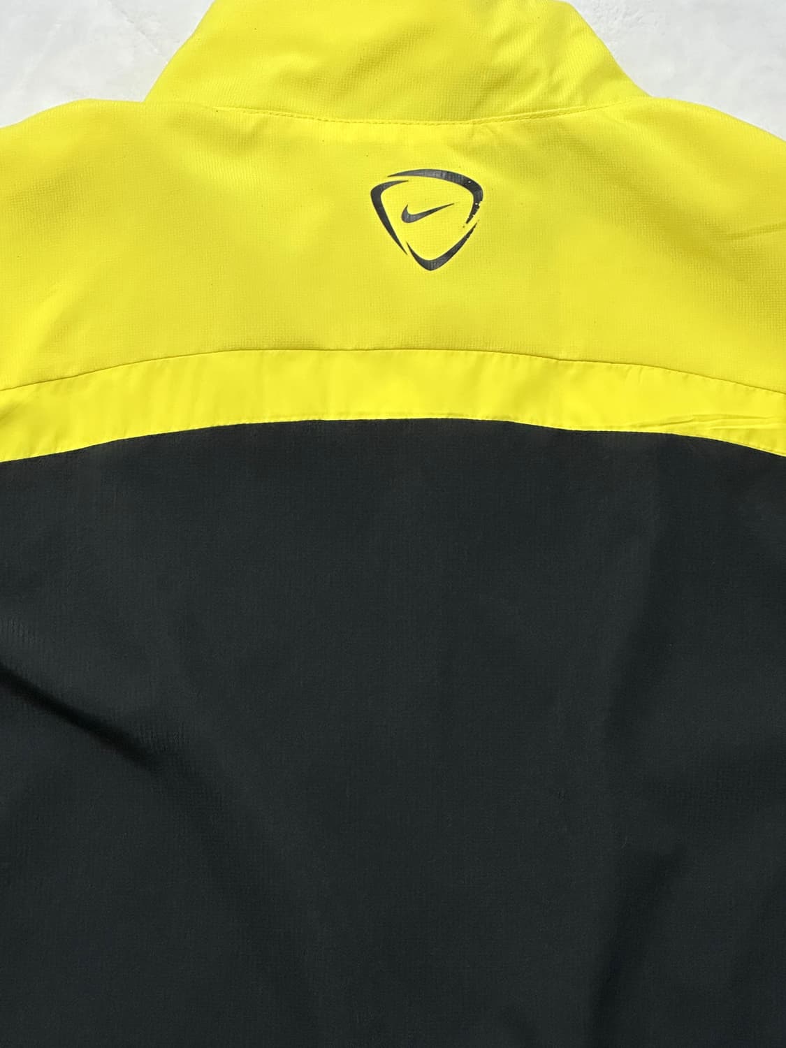 NIKE x FC Barcelona 옐로우 블랙 트랙자켓 DRI-FIT 상품이미지4