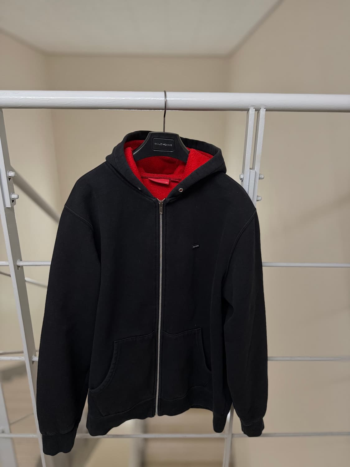 슈프림 [정품] 후드 집업 (시세 58만) 자수 스몰 로고 L(103ㅡ1 상품이미지1