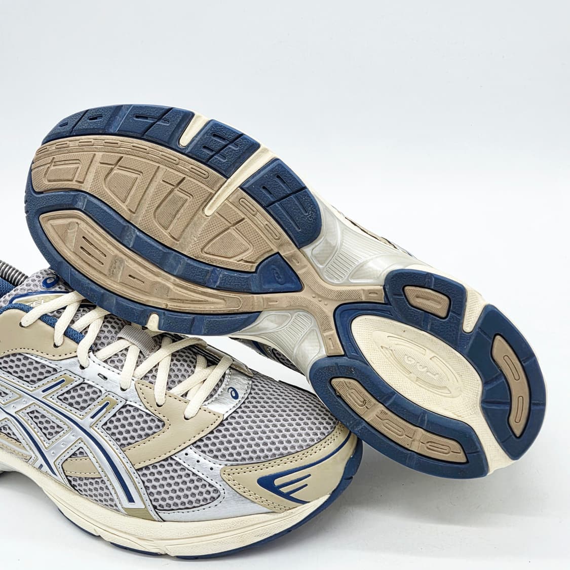 아식스 젤 1130 오이스터 그레이 퓨어 실버 (290) 상품이미지3