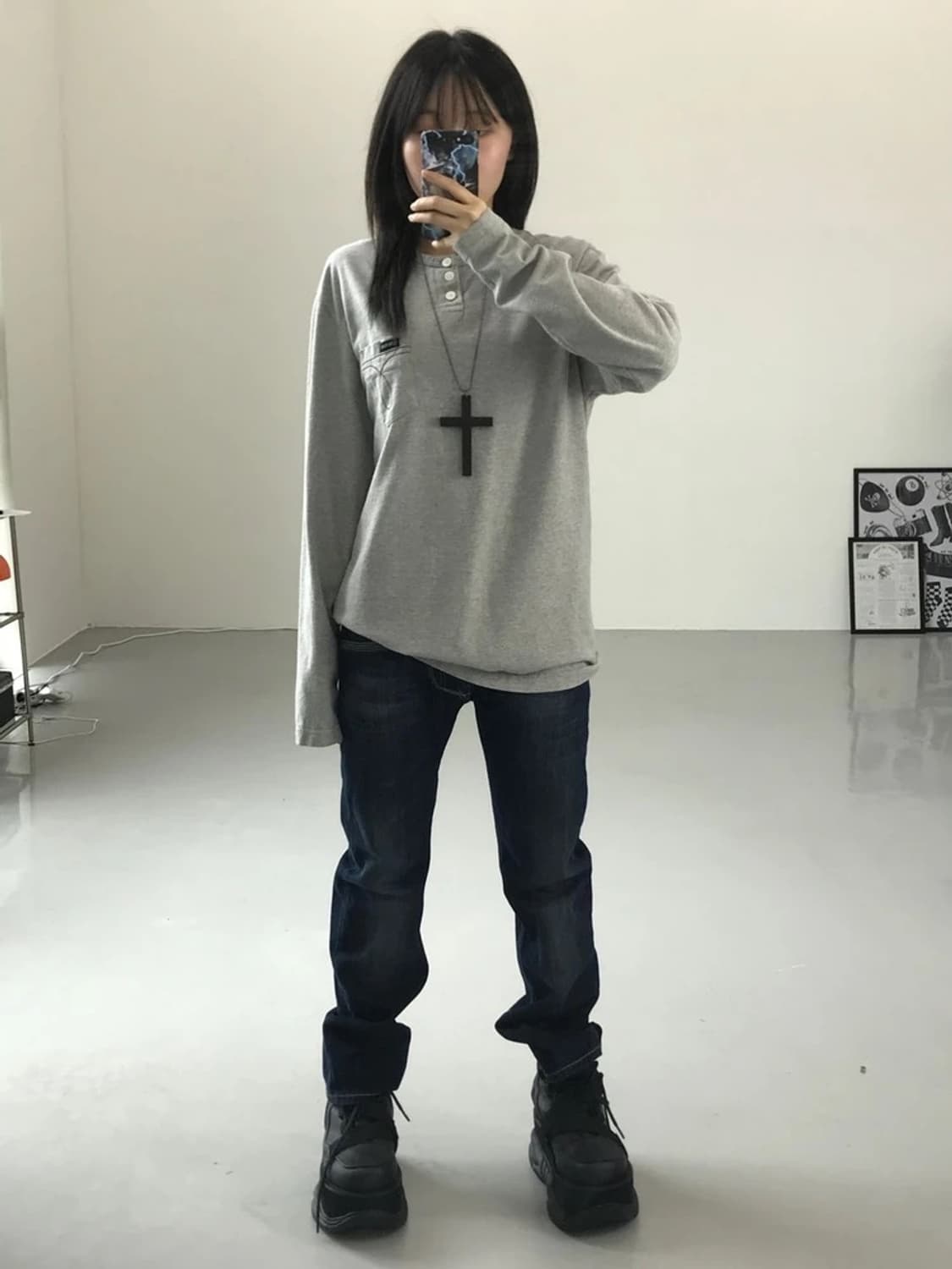 켈빈클라인 그레이 롱 슬리브 상품이미지2