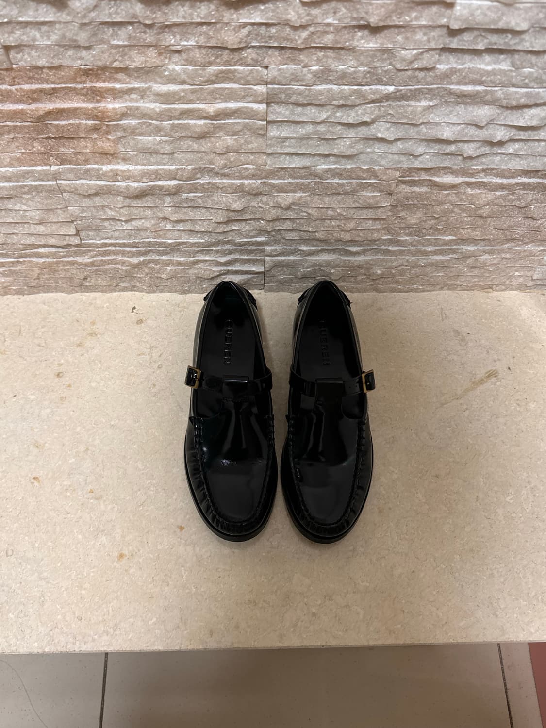쿠에른  digion 02 t-strap loafer 상품이미지3