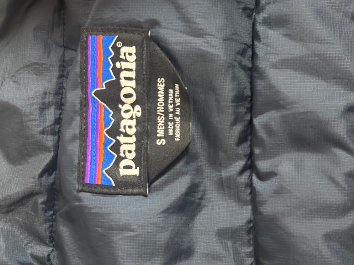 파타고니아 네이비 패딩 상품이미지4