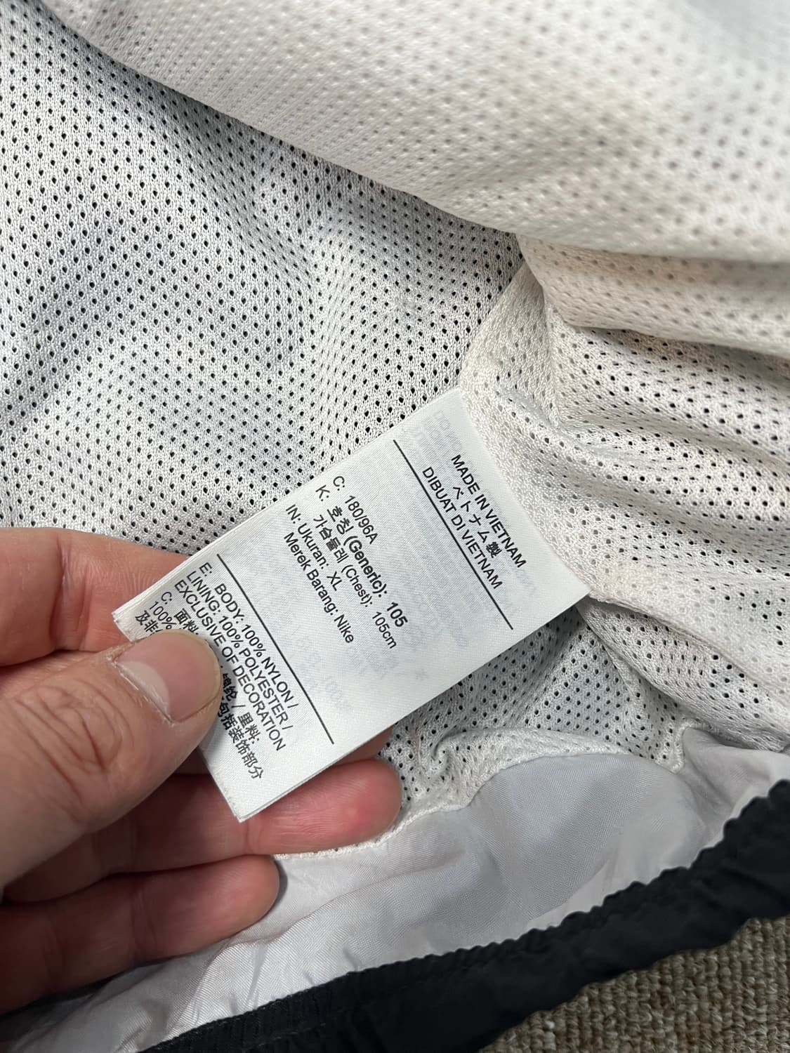 나이키 빅로고 비람막이 상품이미지5