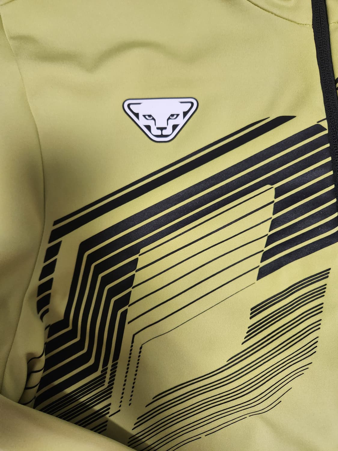 다이나핏 SM 스매쉬 남성 TR 슈트 집업 바람막이 xl

사진으로 색상 상품이미지3