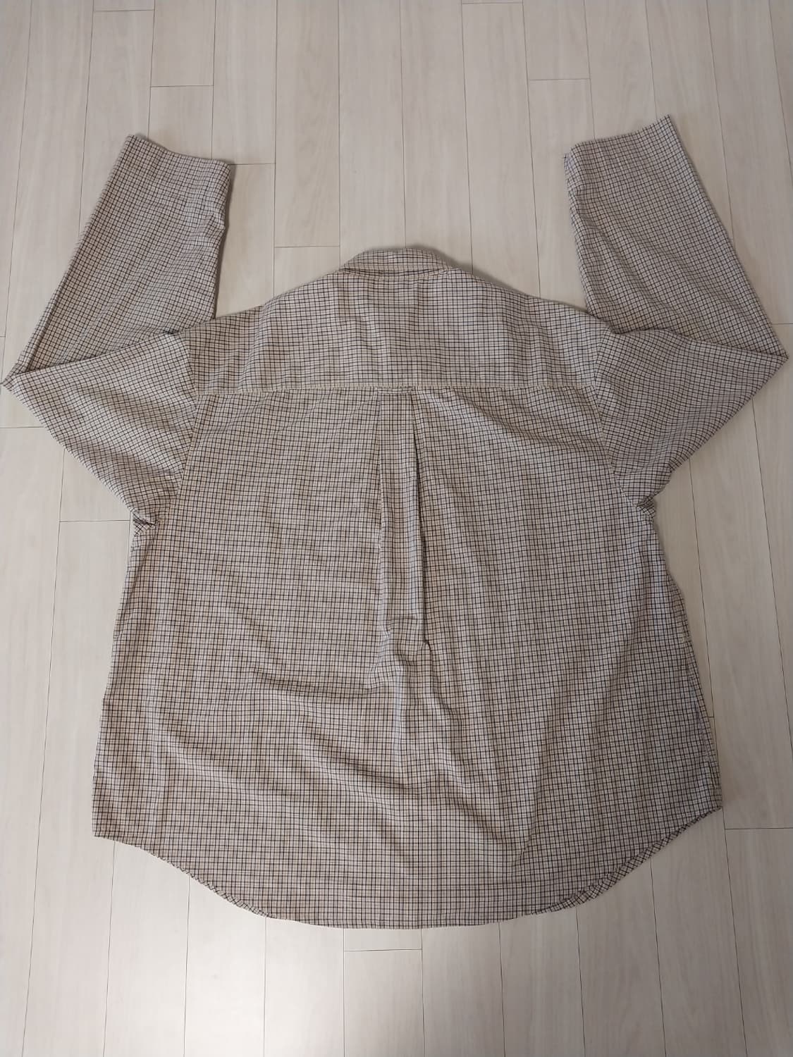 발렌시아가 오버핏 체크 셔츠 상품이미지4