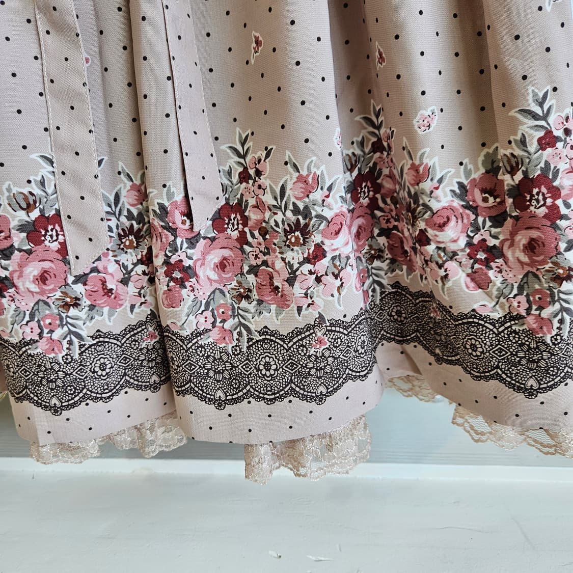 LEST ROSE  로즈레이스 플레어 스커트 상품이미지3