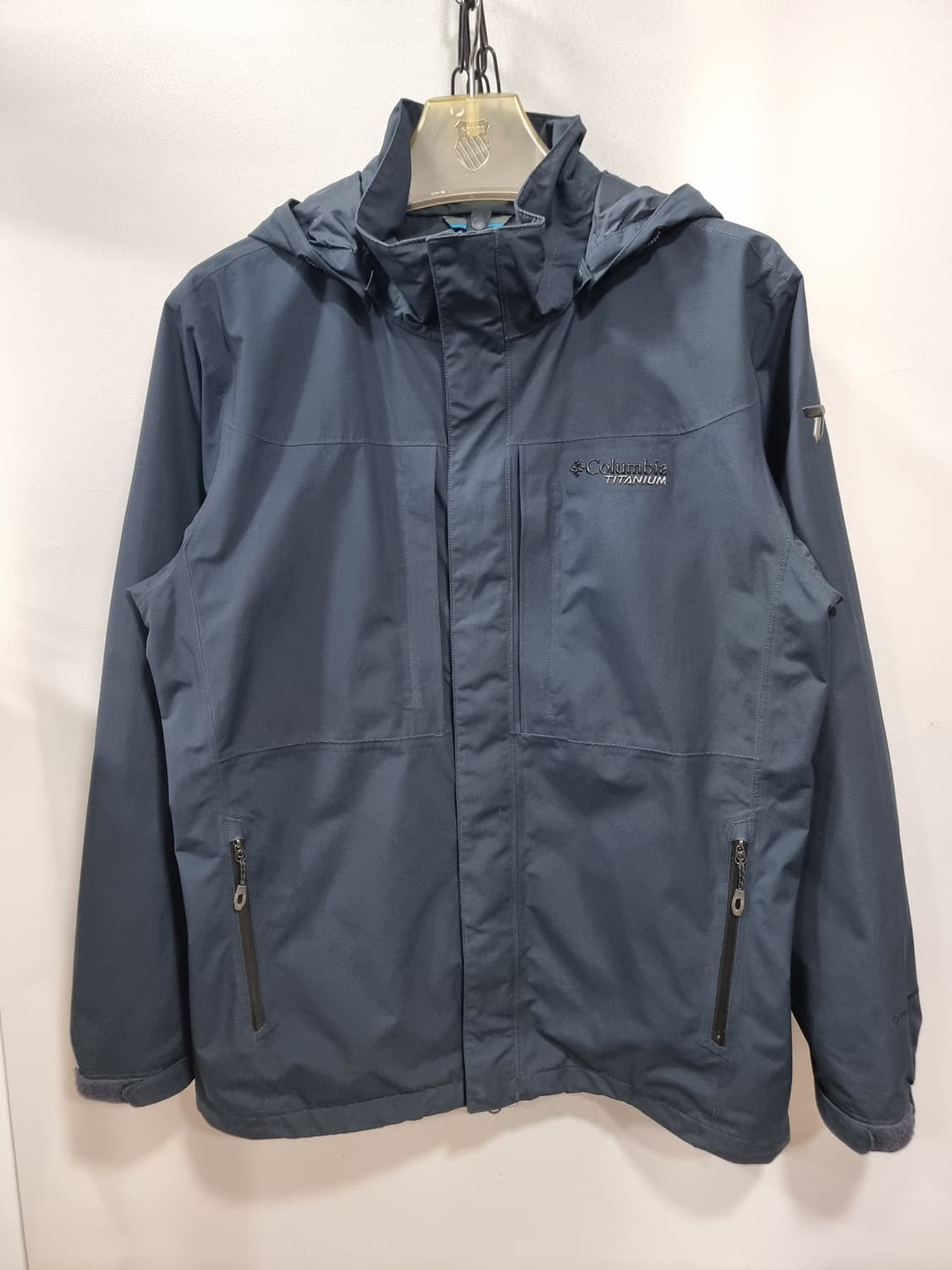 컬럼비아 티타늄 옴니테크 바람막이 자켓 (D110 상품이미지1