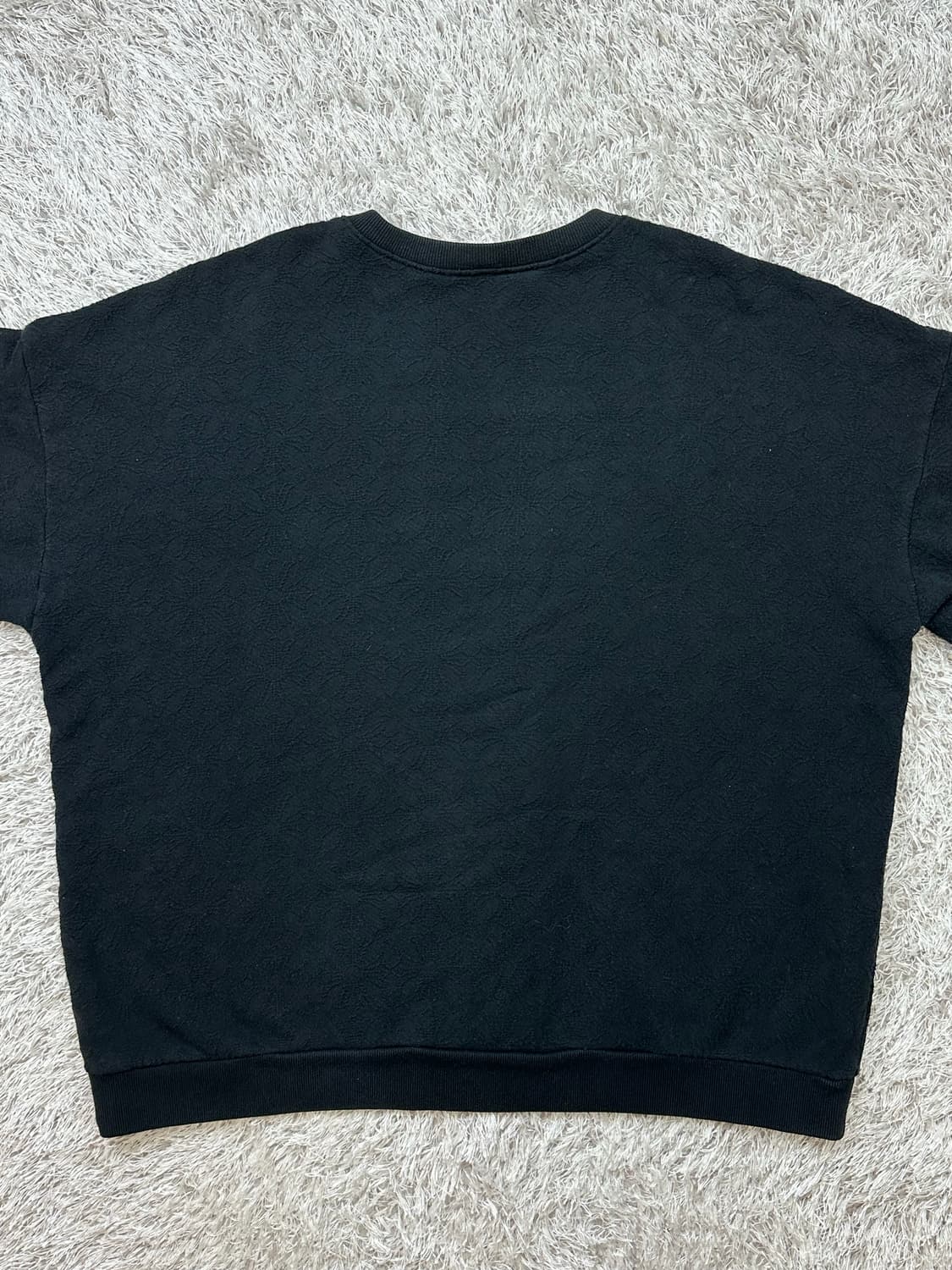 [L] 정품 크롬하츠 자수 모노그램 맨투맨 블랙 상품이미지3