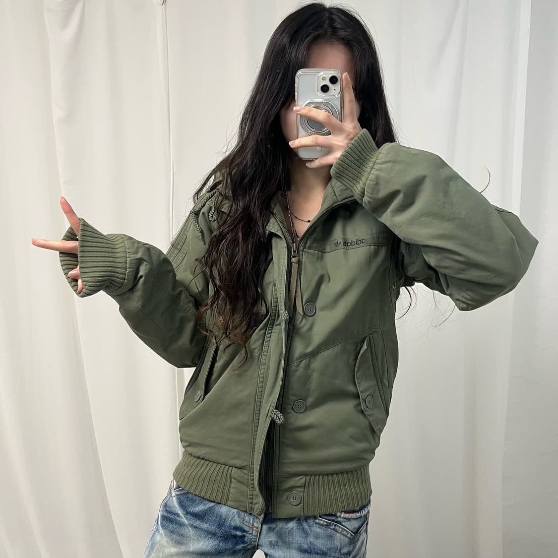 Adidas Khaki Bomber Jacket 상품이미지2