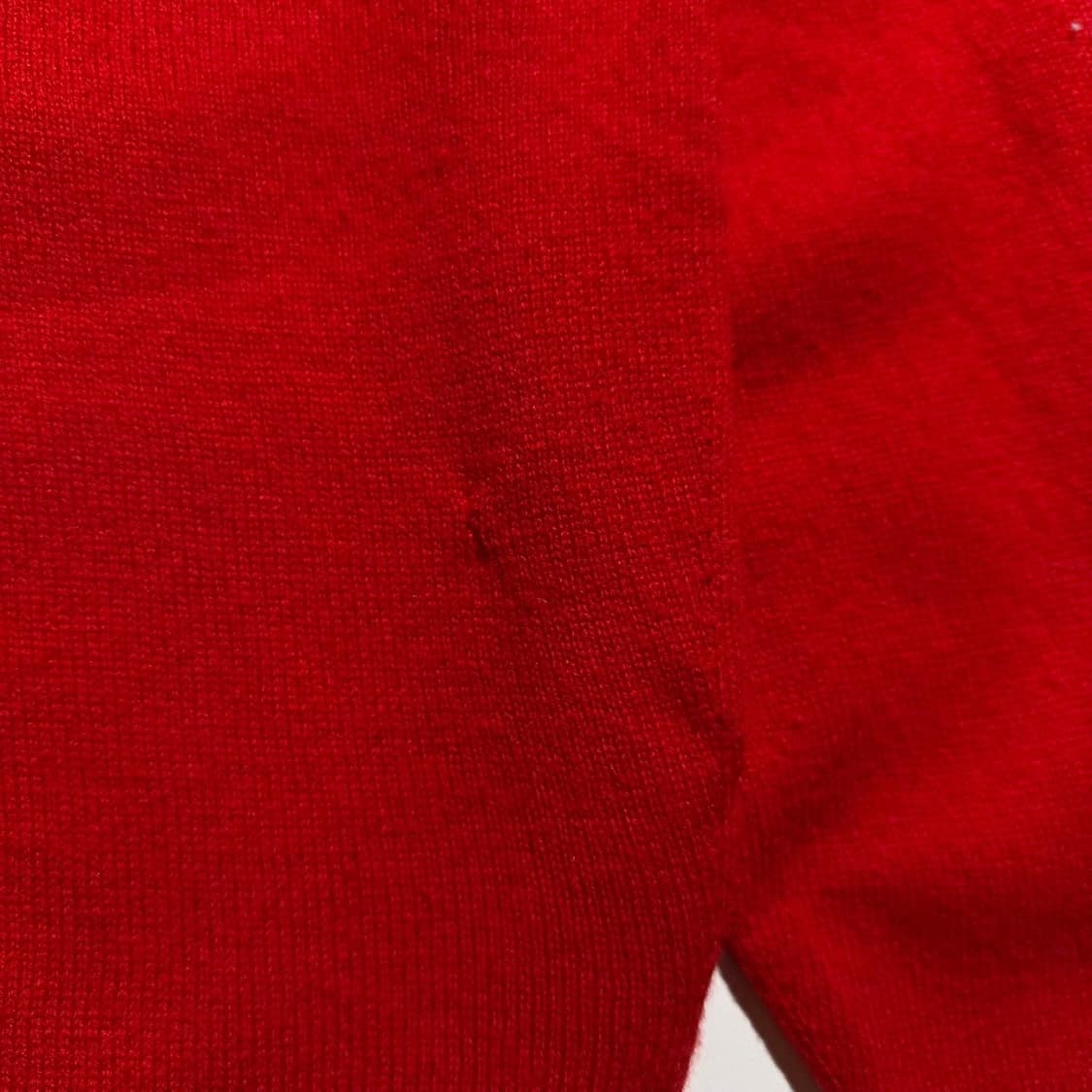 버버리 자수 로고 V넥 울 니트 상품이미지7