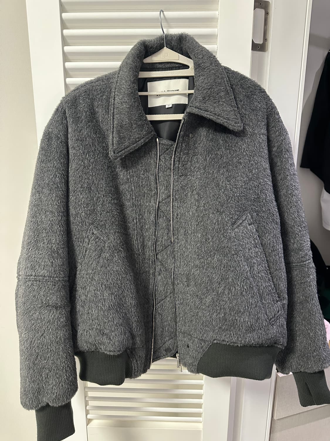 알렌느 3D 알파카 블루종 상품이미지2