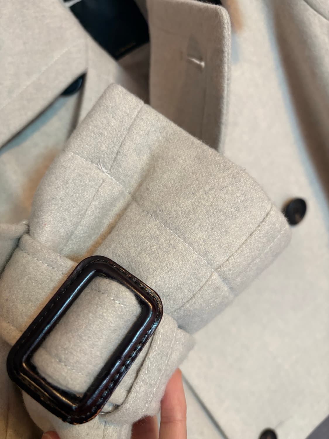 Jain Song 아이보리 더블 버튼 숏 코트 상품이미지3