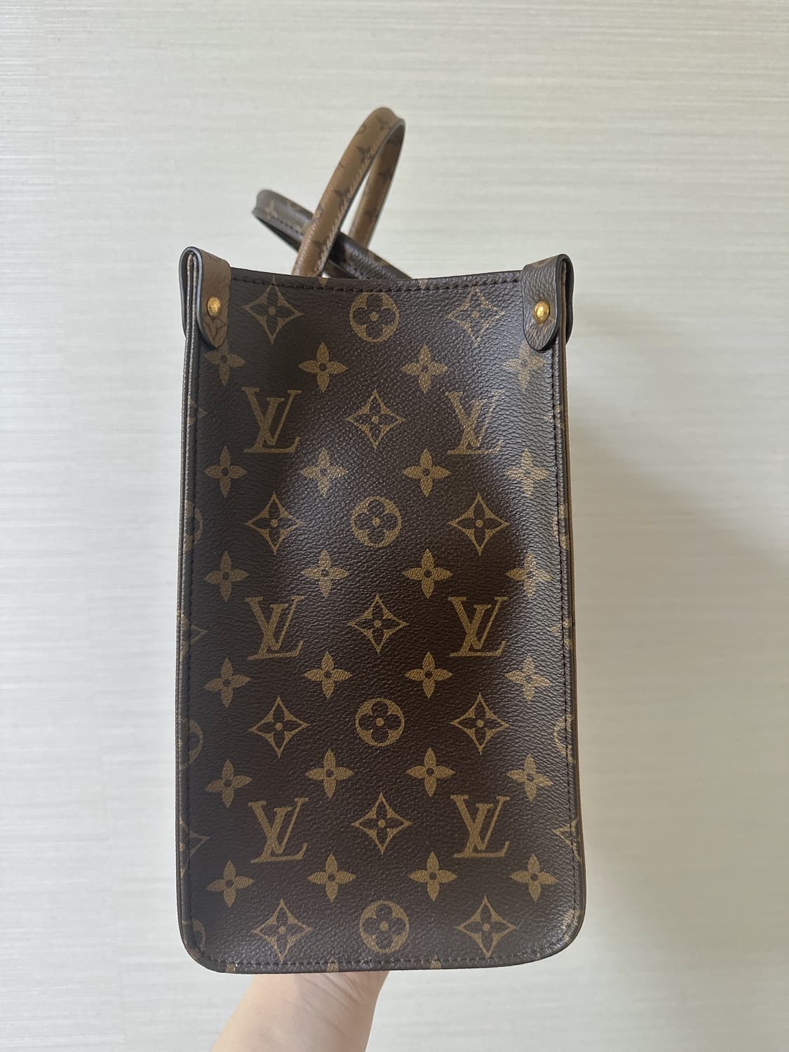 루이비통 온더고 상품이미지4