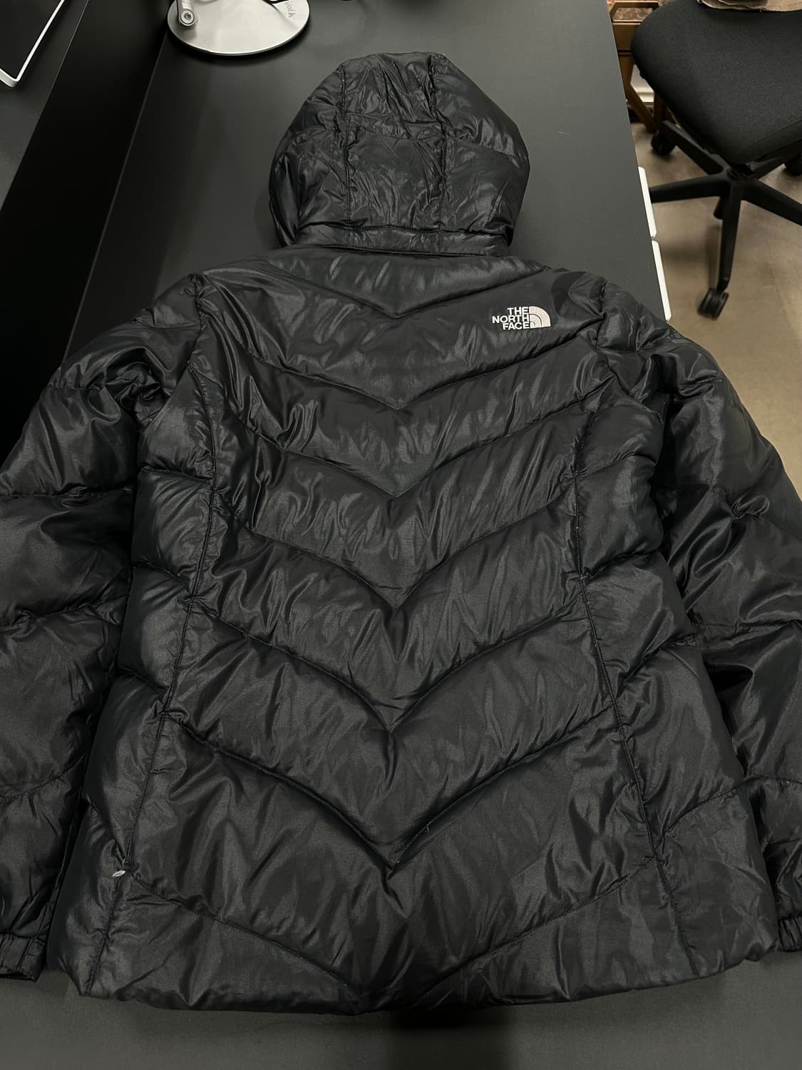 노스페이스 600 구스다운 패딩 블랙 상품이미지4