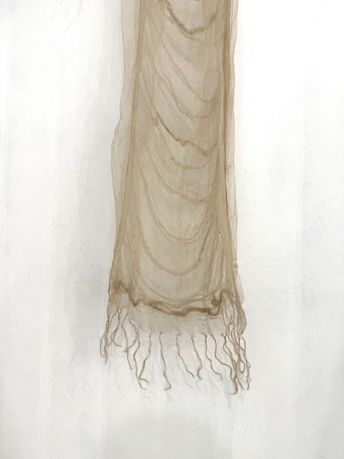 Beige Sheer Fringe Scarf 상품이미지5