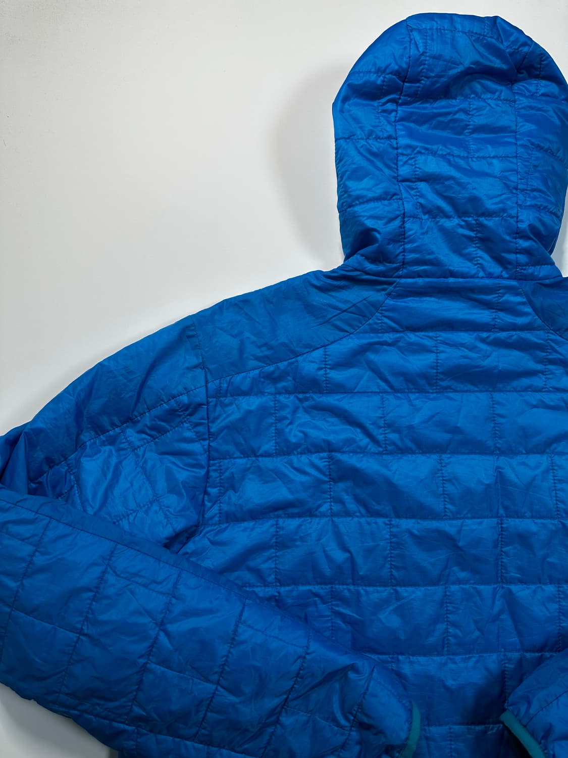 파타고니아 나노퍼프 경량 다운패딩 후디 상품이미지6