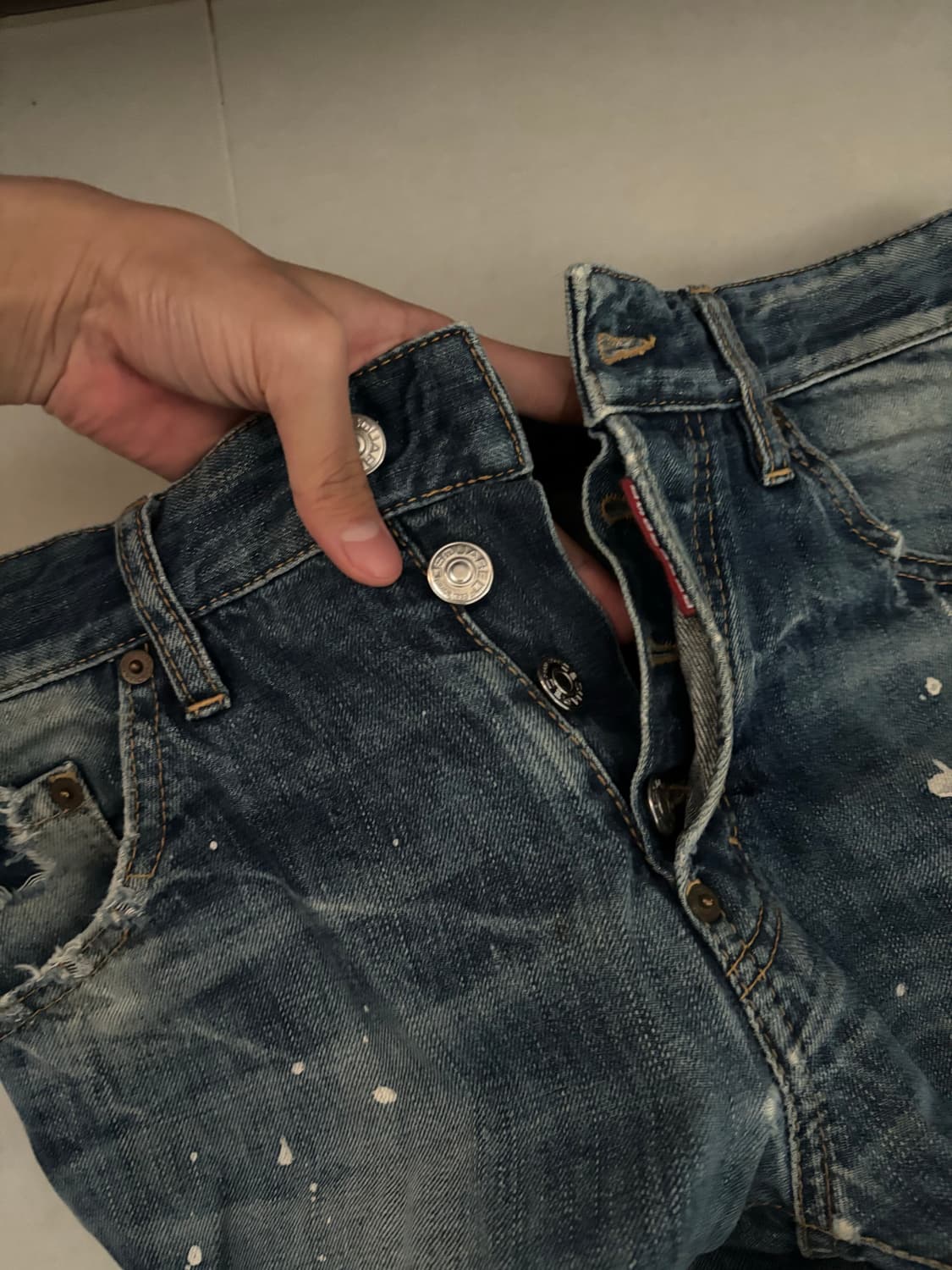 디스퀘어드2 디스트로이드 페인트 데님 청바지 상품이미지3