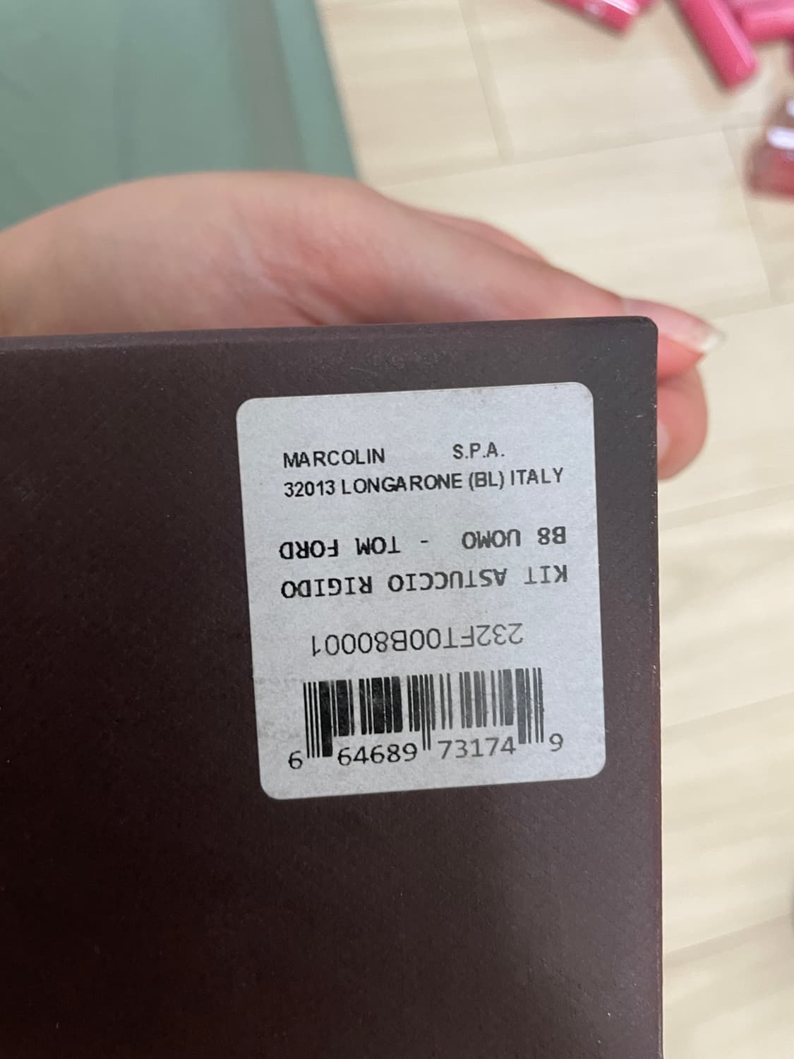 톰포드 TF544-K 01C 선글라스입니다 상품이미지5