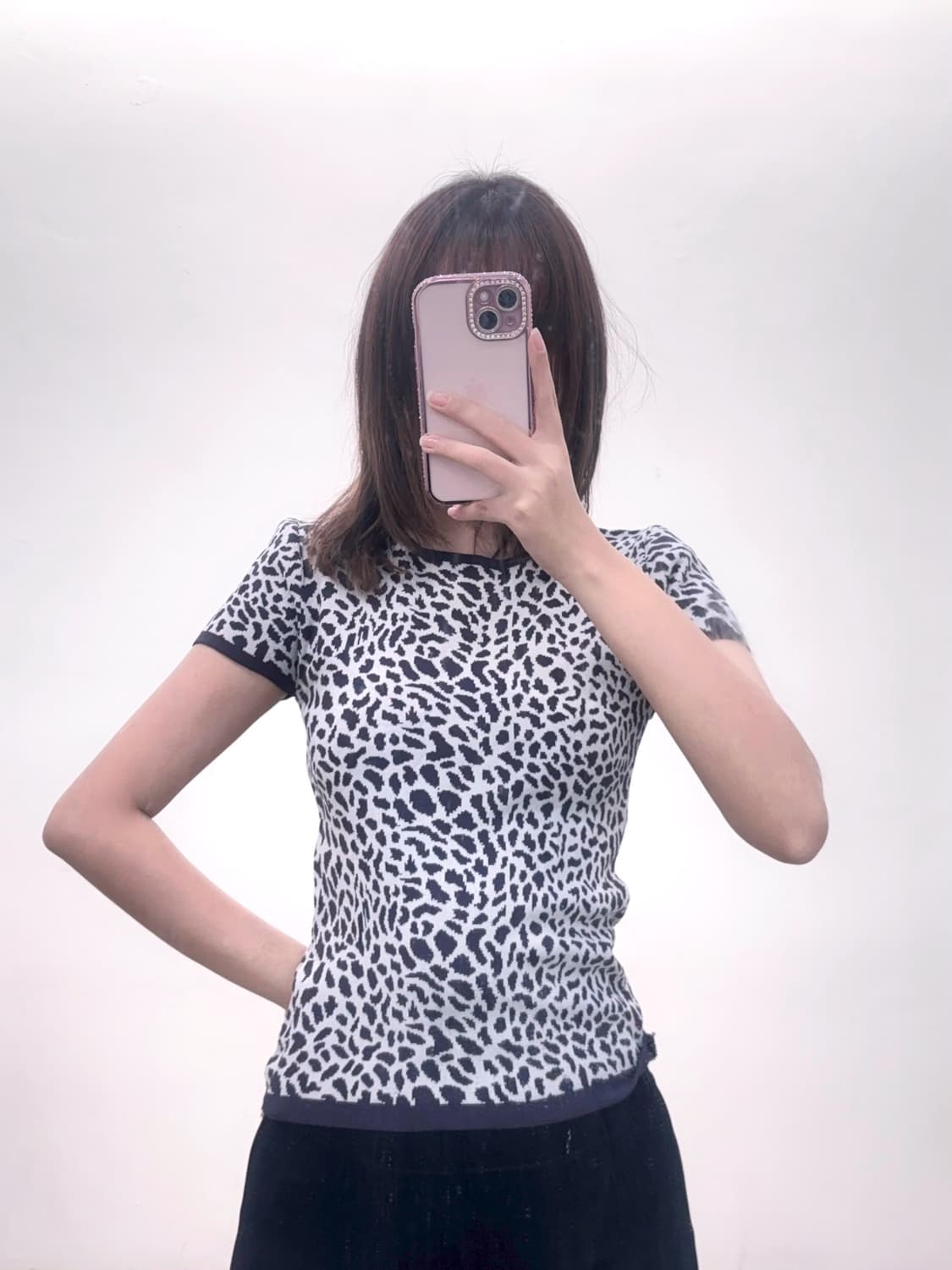 오네갸루 블랙 레오파드 니트탑 (착샷o) 상품이미지3