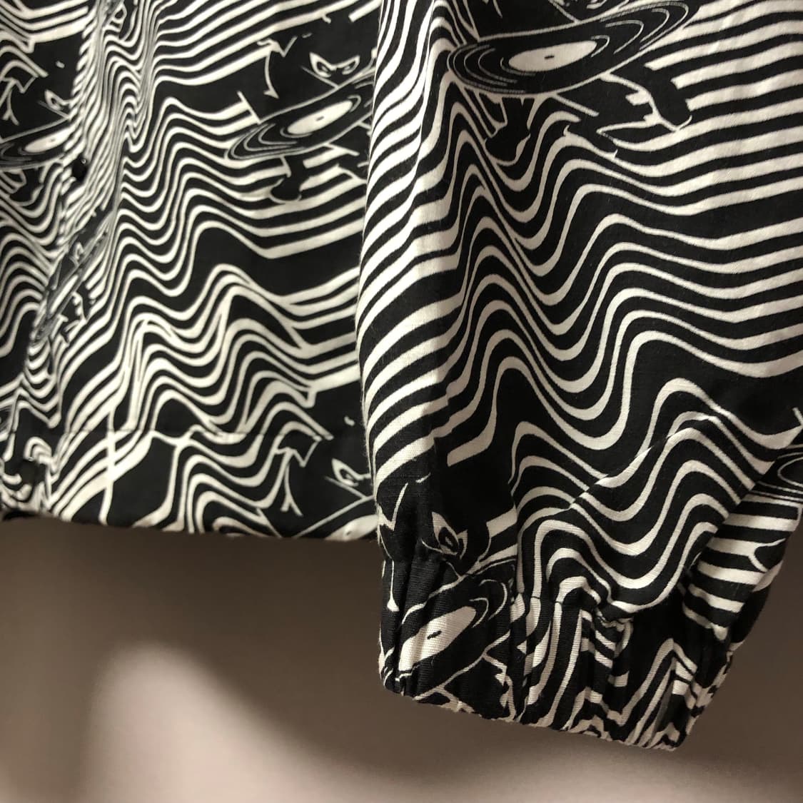 사스콰치패브릭스 닌자튠 코치자켓 상품이미지7