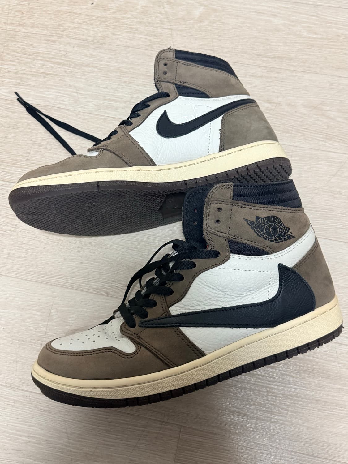 나이키 스캇 조던1 하이 og 모카 280  상품이미지1