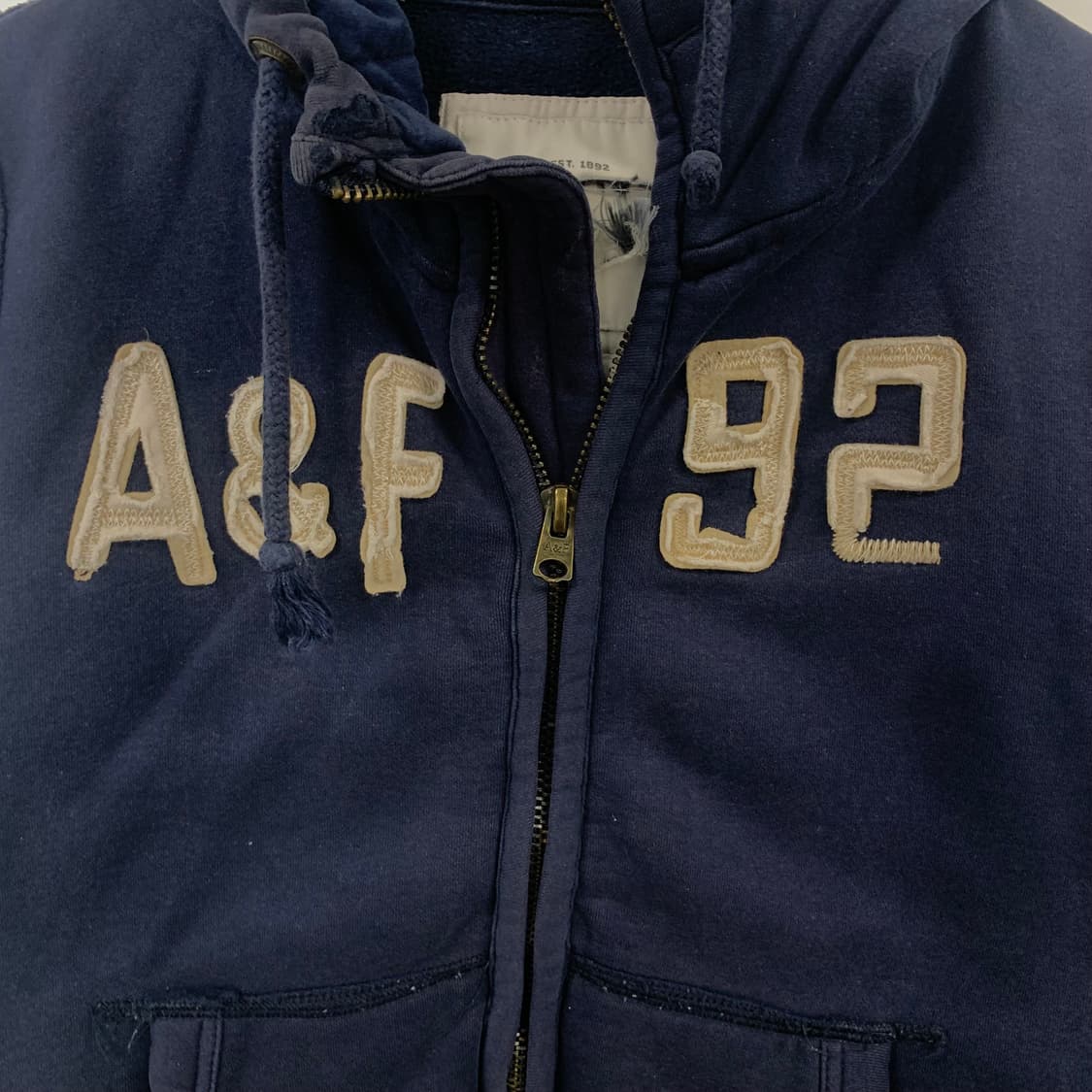 아베크롬비 y2k 와투케 네이비 헤비코튼 후드집업 상품이미지4