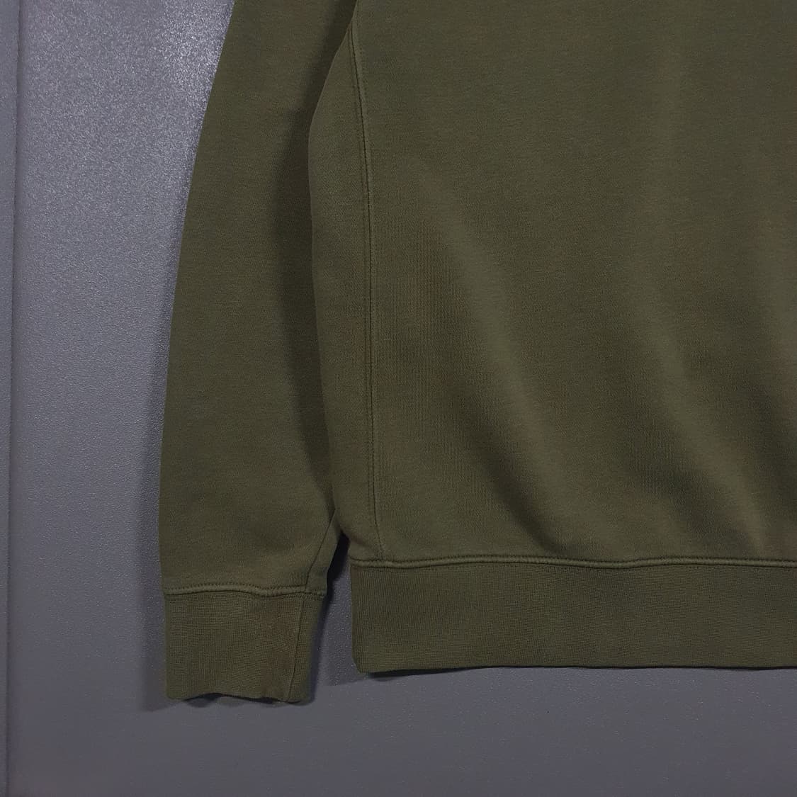 M (95) 나이키 신형 NSW 클럽 프렌치테리 맨투맨 스웻셔츠 카키 상품이미지4